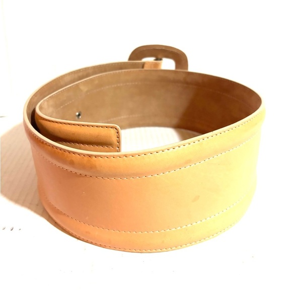Michael Kors Tan leather  Belt with Large Buckle size M 35.5X 3